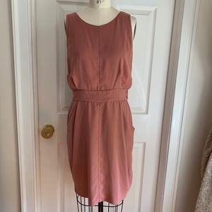 Size 6 Wilfred Aritzia low back dress, dusty pink